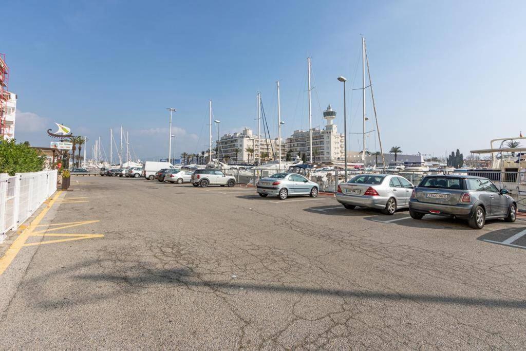 Cn1-Zona Chic Club Nautico, Clima, 5 Minutos Andando De La Playa, Centro, Restaurantes Apartment เอมปูเรียบราบา ภายนอก รูปภาพ